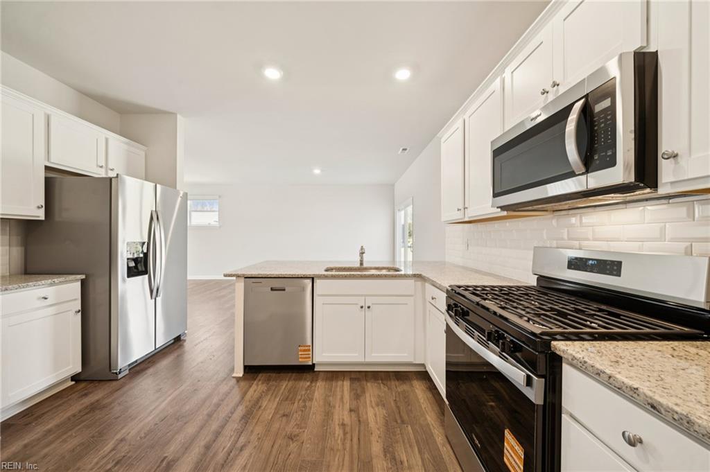 5125 Duxbury Rd Property Photo 14