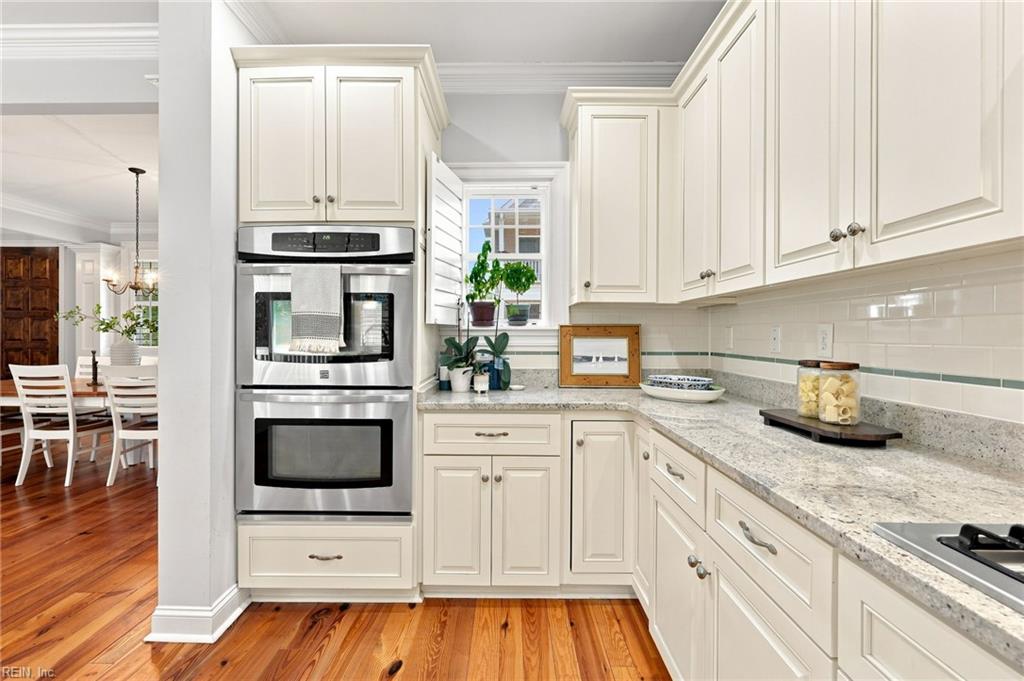 233 73rd St Property Photo 14