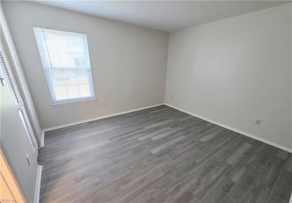 605 Flagstaff Ct Property Photo 9