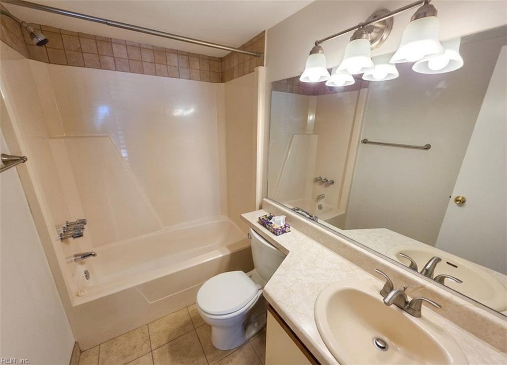 605 Flagstaff Ct Property Photo 15