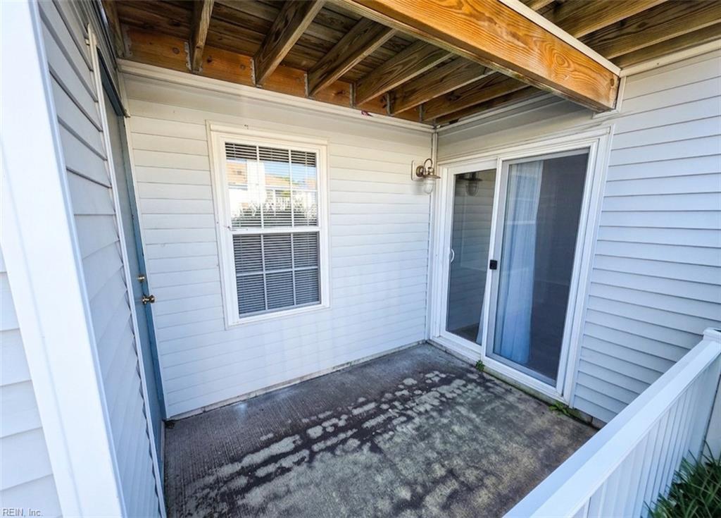605 Flagstaff Ct Property Photo 16