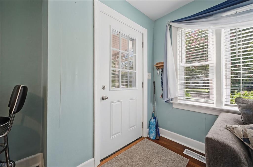 220 Wellman St Property Photo 10