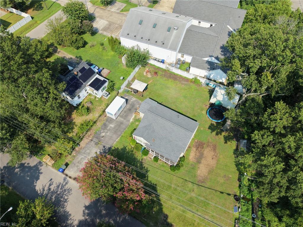 220 Wellman St Property Photo 32