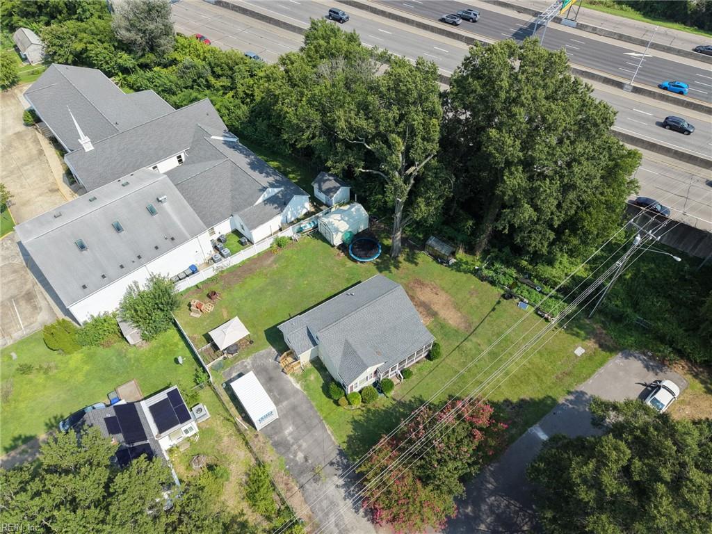 220 Wellman St Property Photo 35