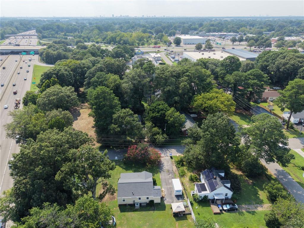 220 Wellman St Property Photo 39