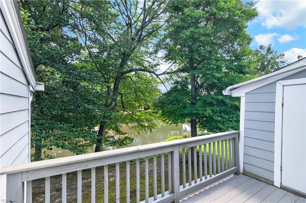 1844 Dockside Dr Property Photo 3