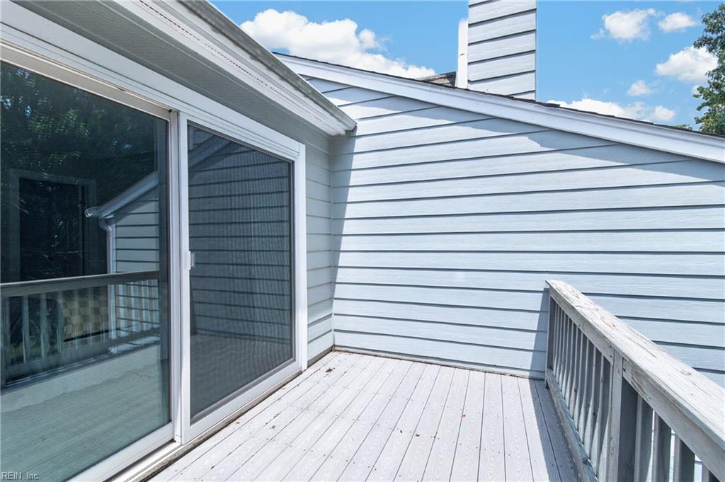 1844 Dockside Dr Property Photo 18