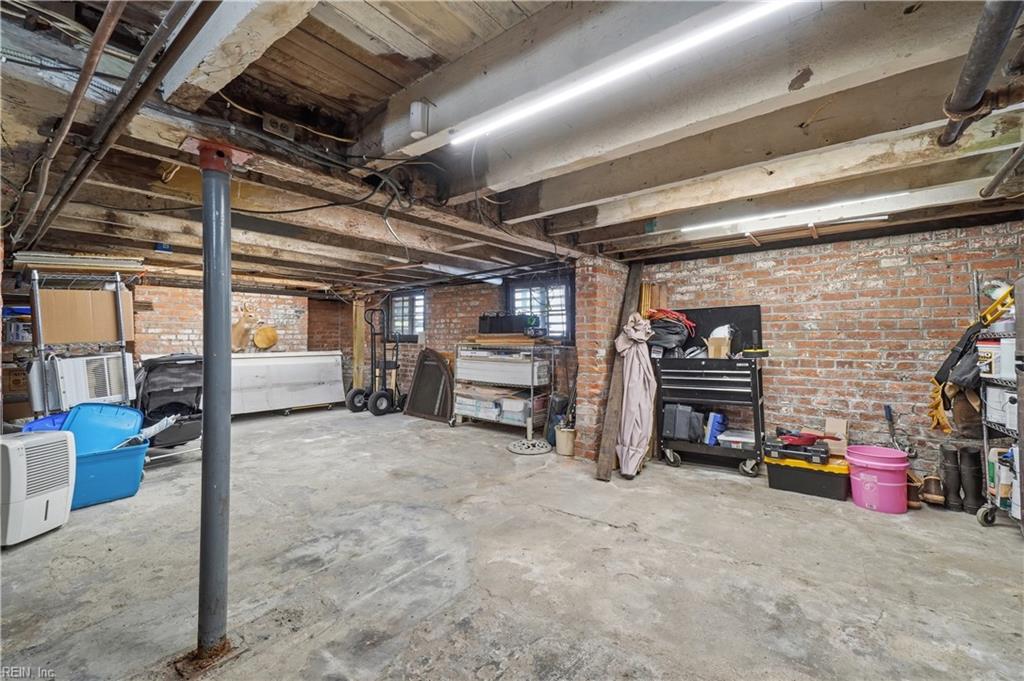 228 North St Property Photo 34