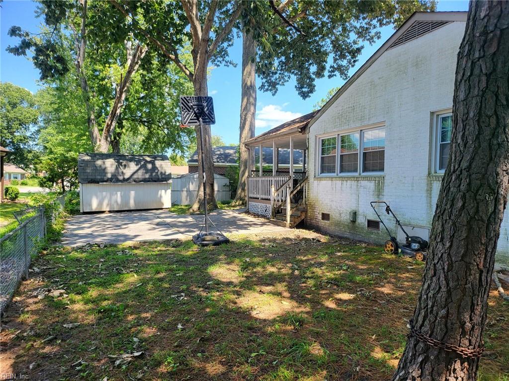 1019 Lyndon Cir Property Photo 3