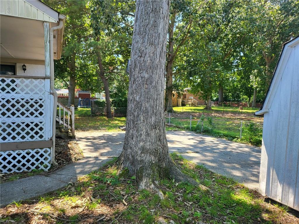 1019 Lyndon Cir Property Photo 6