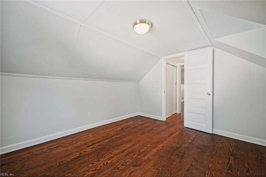 2732 Greenwood Dr Property Photo 24