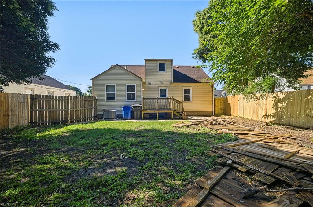 2732 Greenwood Dr Property Photo 43