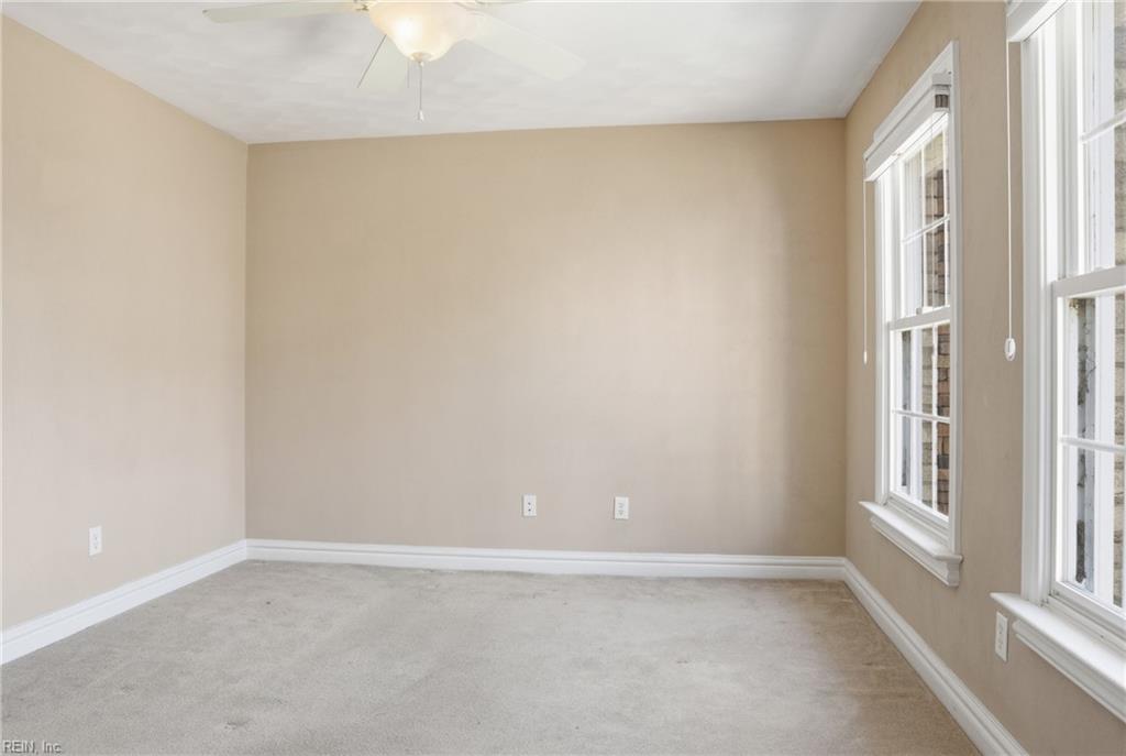 1188 Knights Bridge Ln Property Photo 18