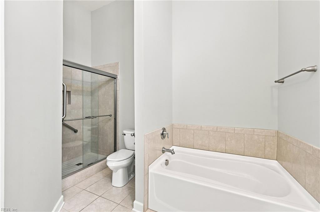 114 St James Ave Property Photo 25