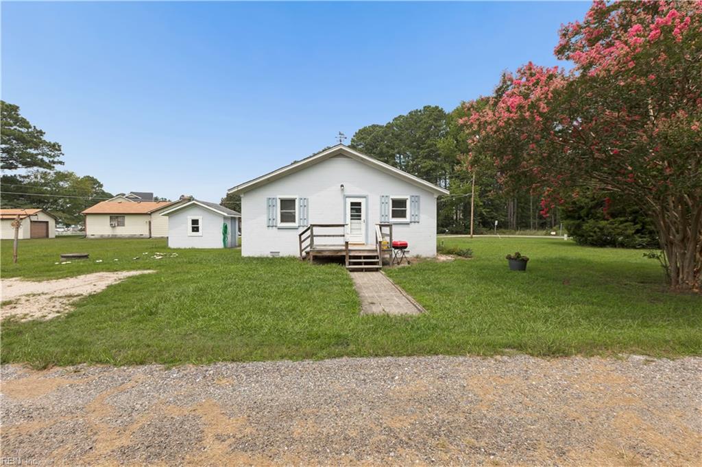 3070 Friends Rd Property Photo 4