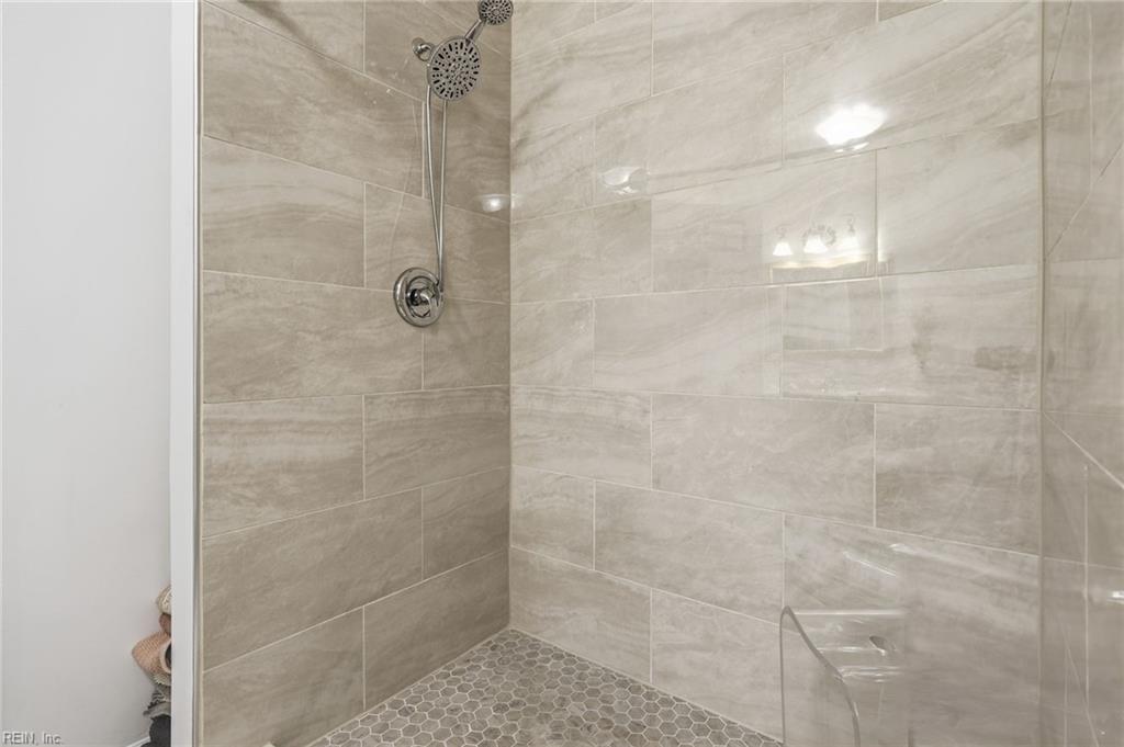 1307 Channing Way Property Photo 14