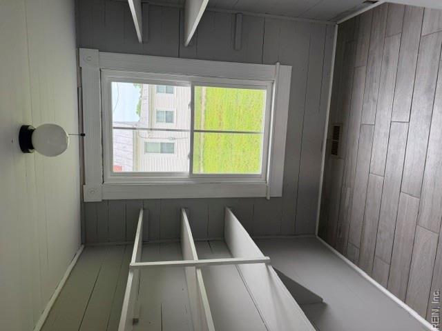 109 W Main St Property Photo 10
