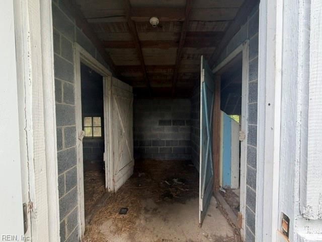 109 W Main St Property Photo 28