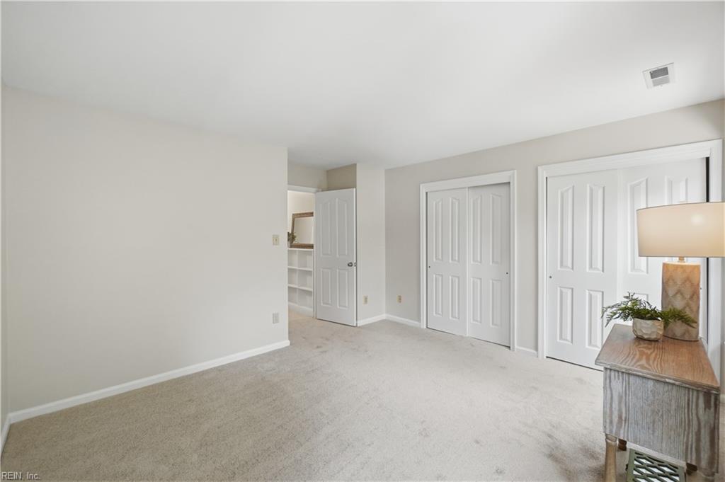 1736 Royal Cove Ct Property Photo 28