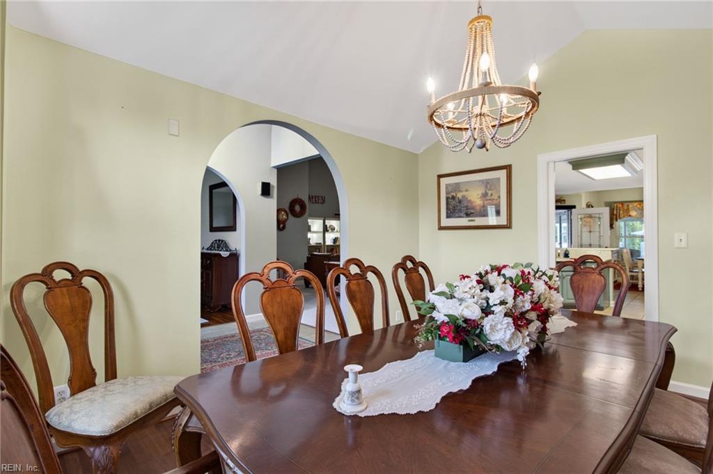 825 Waterfall Way Property Photo 10