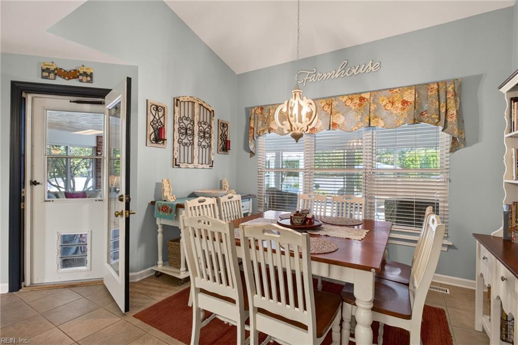 825 Waterfall Way Property Photo 37