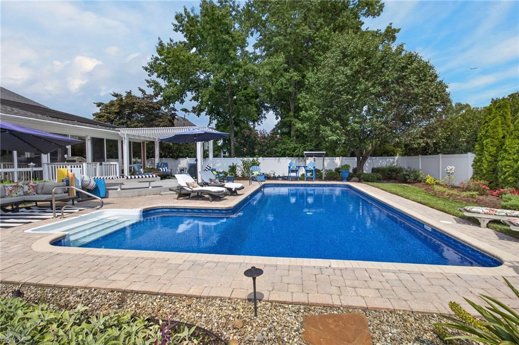 825 Waterfall Way Property Photo 48