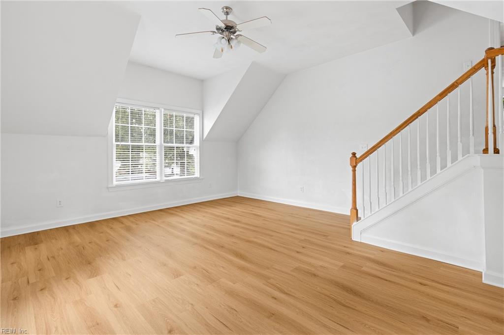 1456 Shoveller Ave Property Photo 22