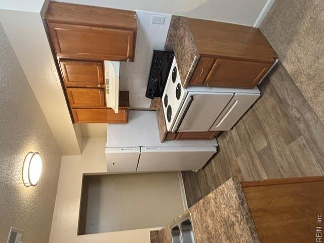 5412 Campus Dr Property Photo 29