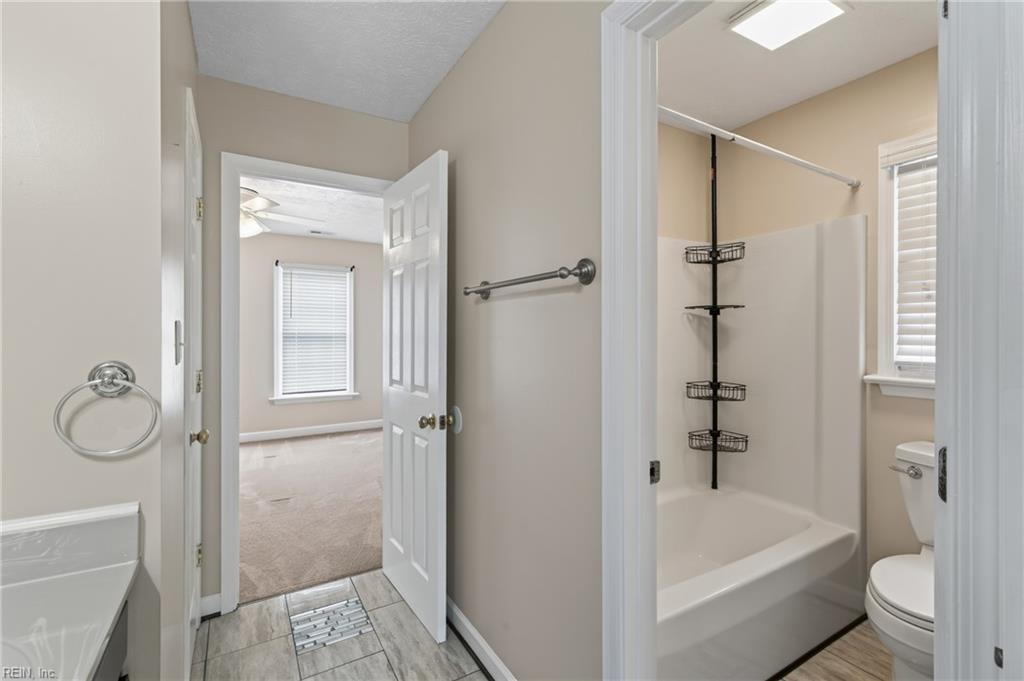 3 Blackberry Ln Property Photo 29