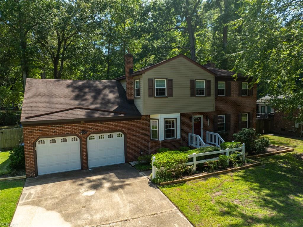 200 Walden Dr Property Photo 2