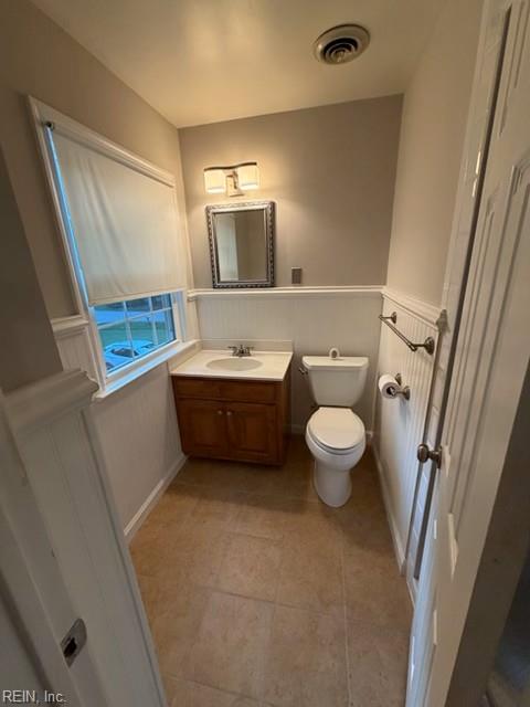 200 Walden Dr Property Photo 27