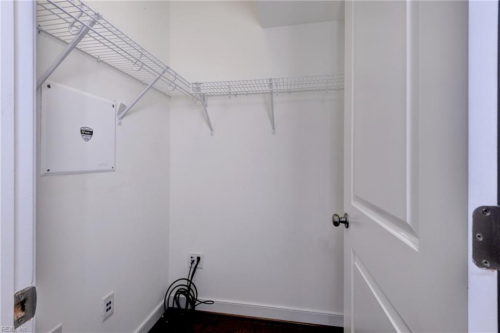 4939 Settlers Market Blvd Property Photo 13