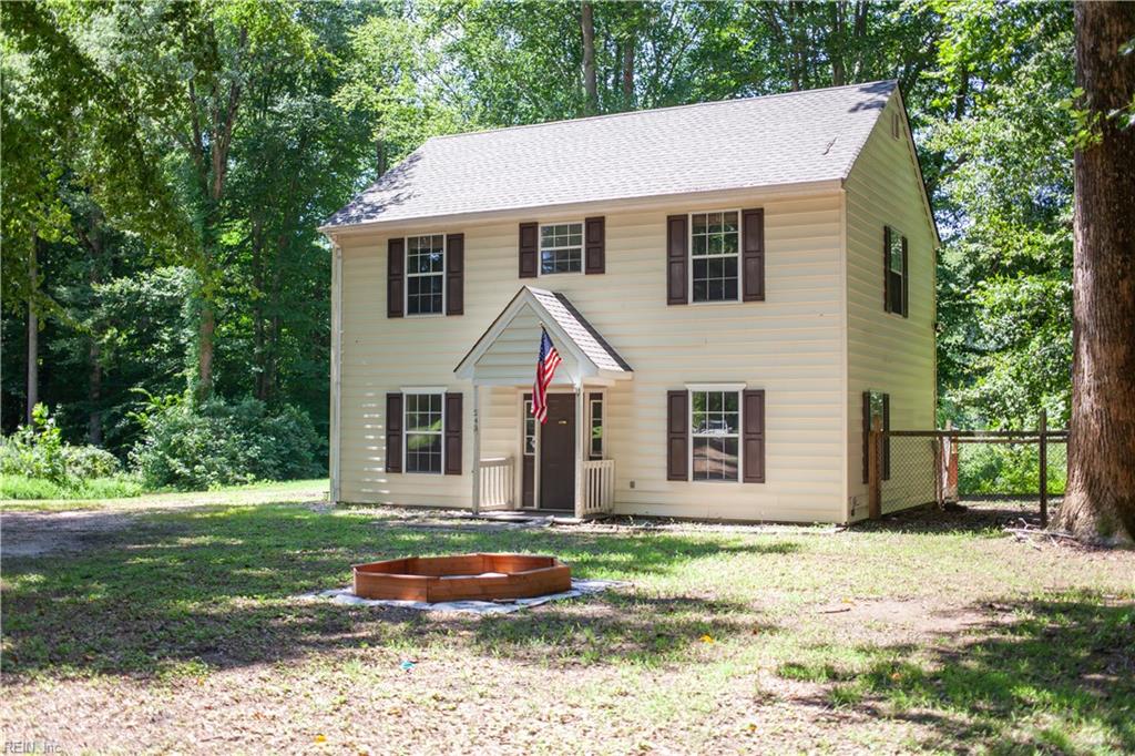 243 Windsor Rd Property Photo 5