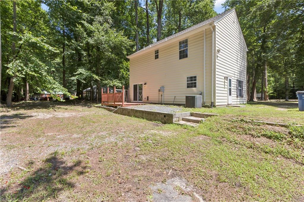 243 Windsor Rd Property Photo 31