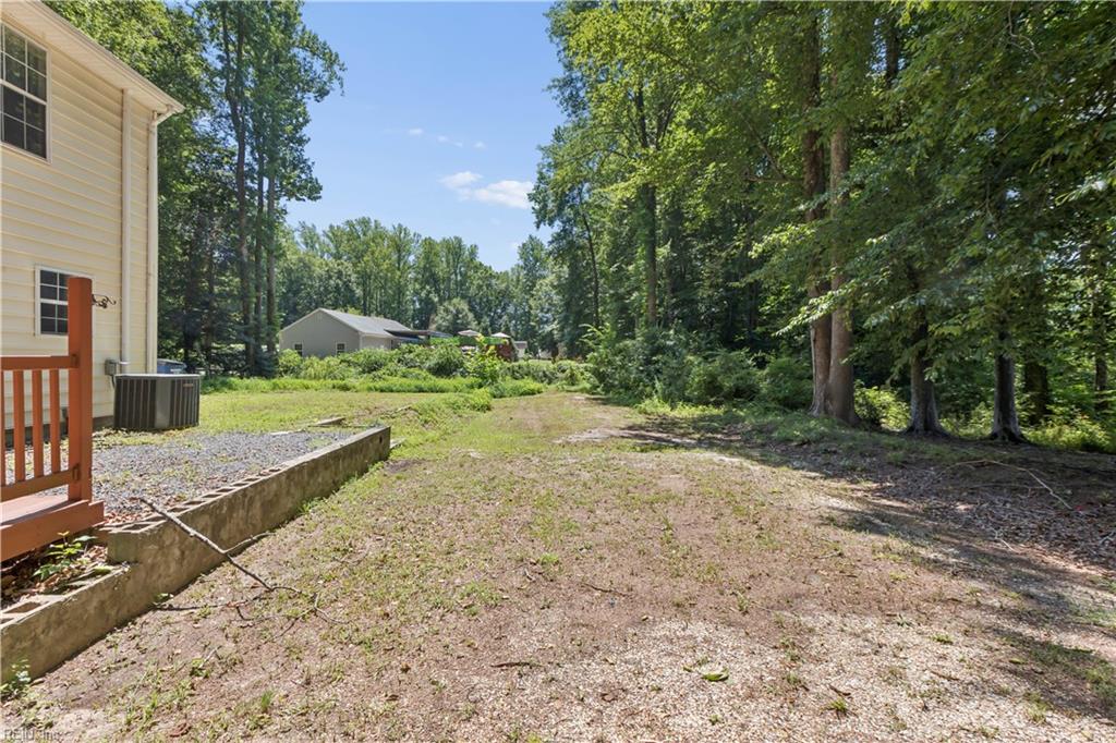 243 Windsor Rd Property Photo 32