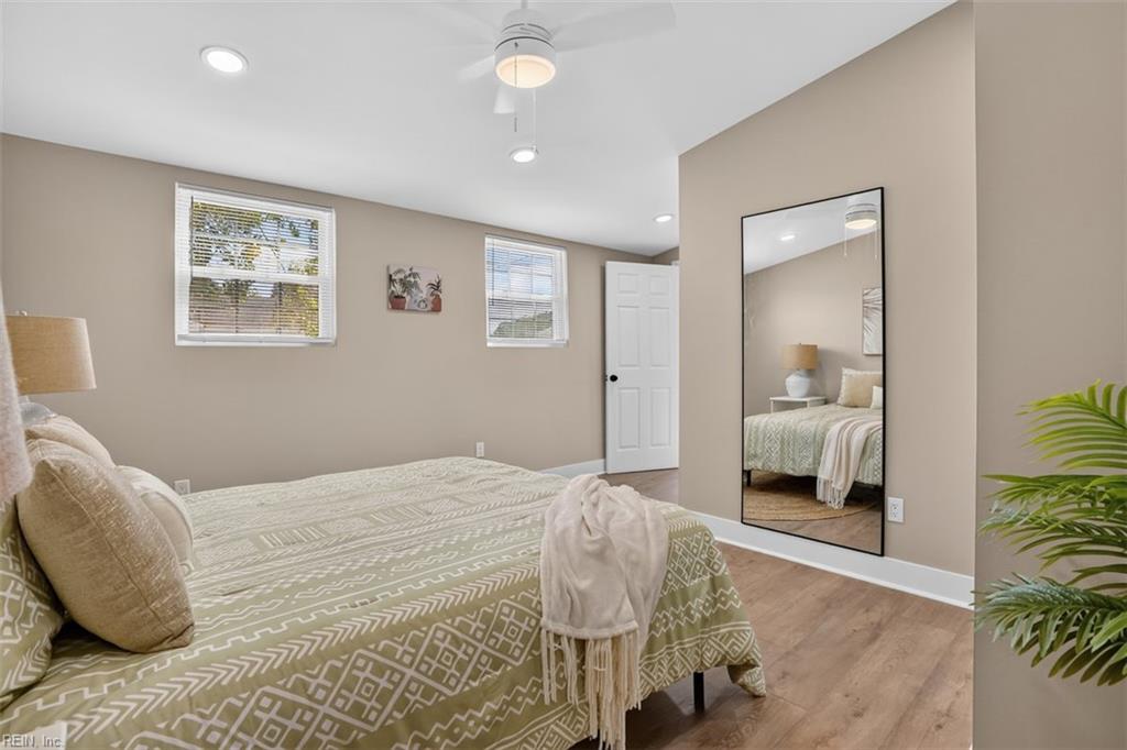 4201 Nautilus Ave Property Photo 4