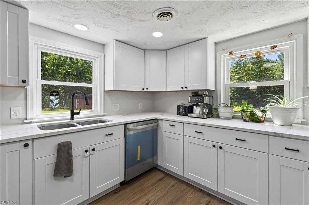 764 Greenway Rd Property Photo 11
