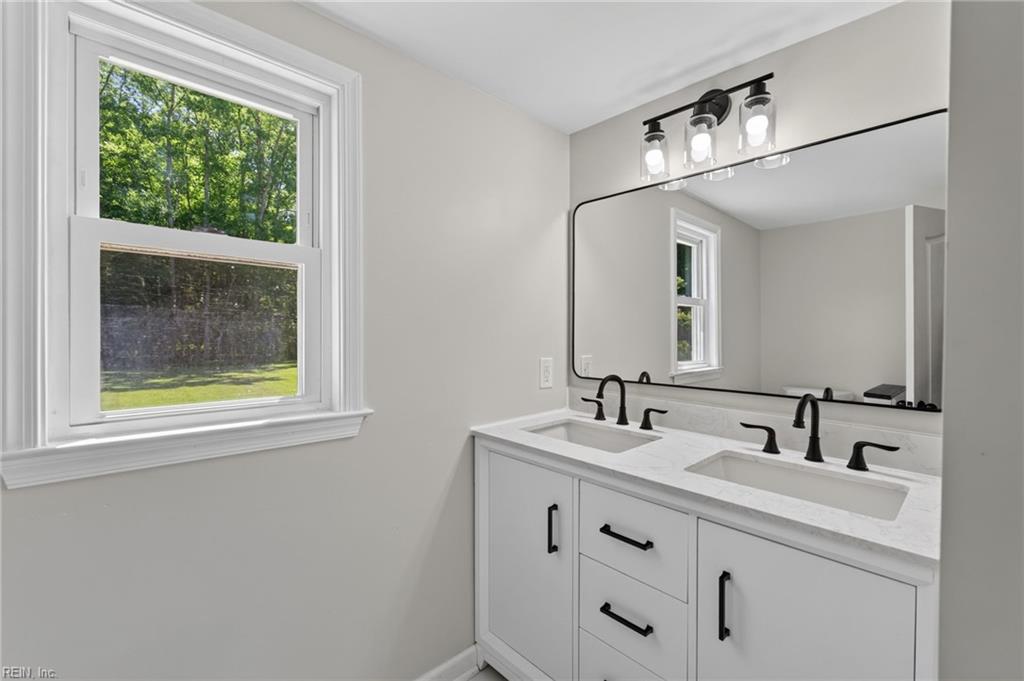 764 Greenway Rd Property Photo 16