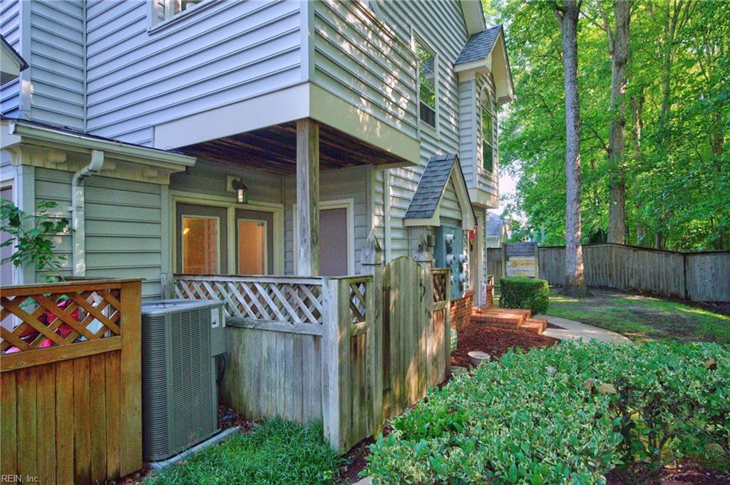 716 Rapidan River Ct Property Photo 20