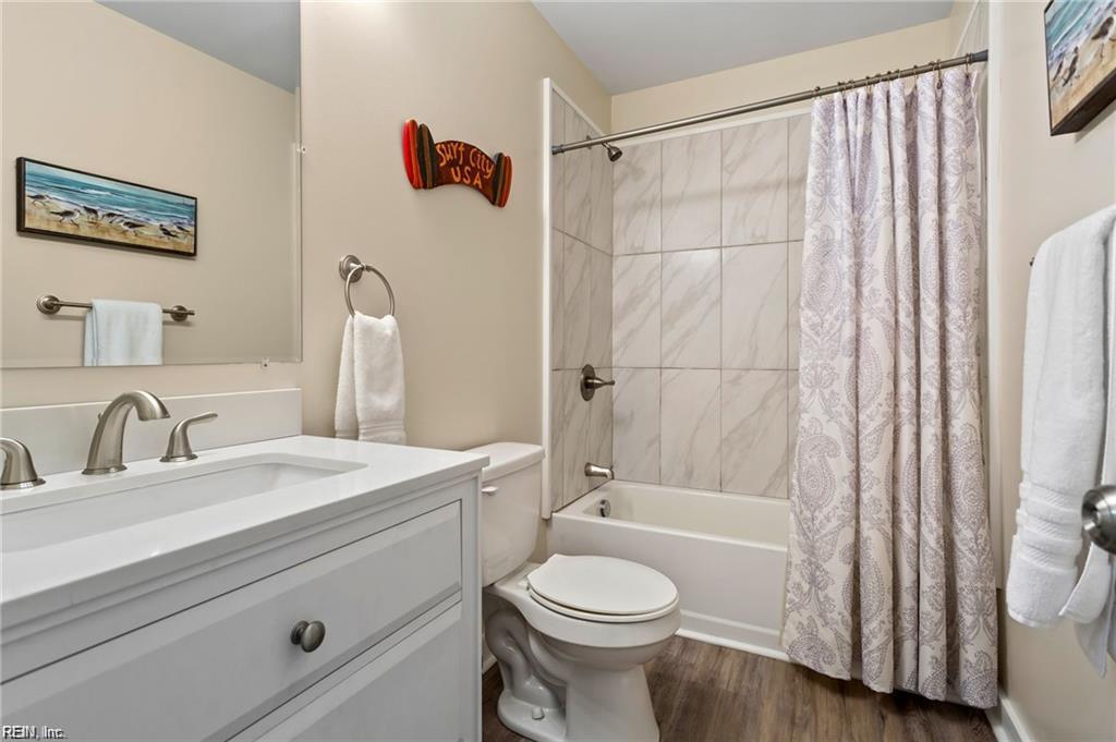 2565 Shore Dr Property Photo 15