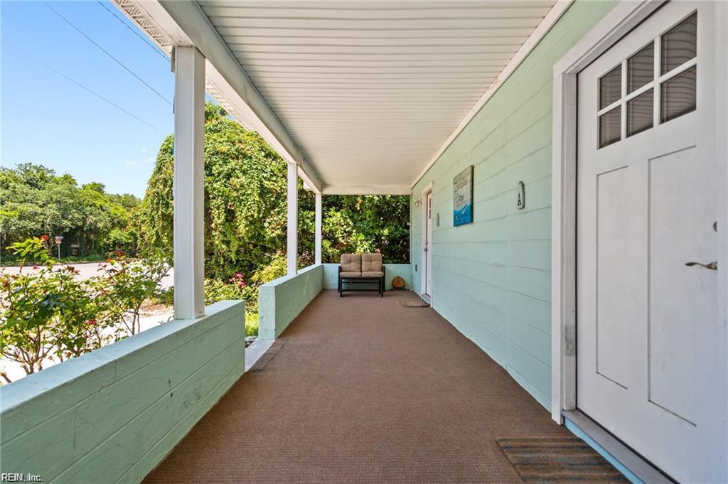 2565 Shore Dr Property Photo 25