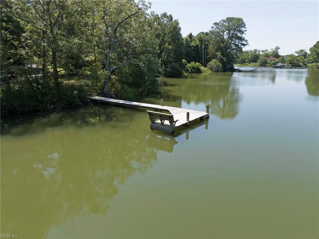 175 Heron Point Rd Property Photo 2