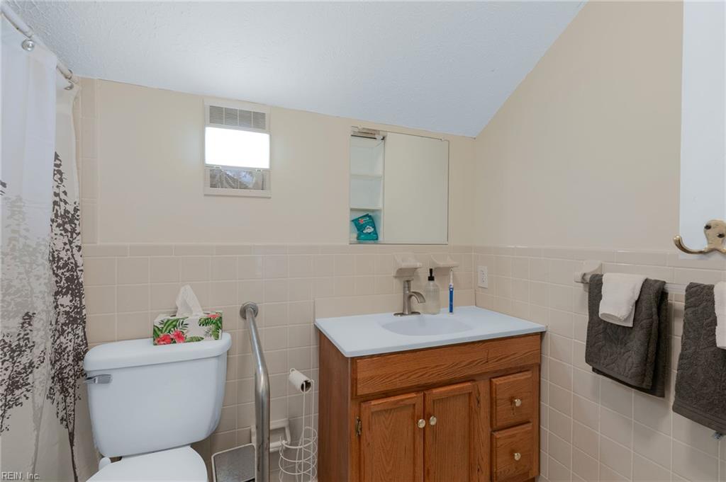 175 Heron Point Rd Property Photo 41