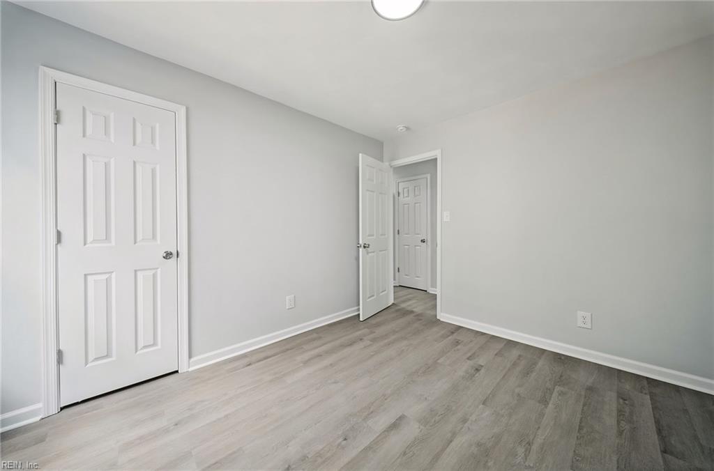 2460 Piney Bark Dr Property Photo 20