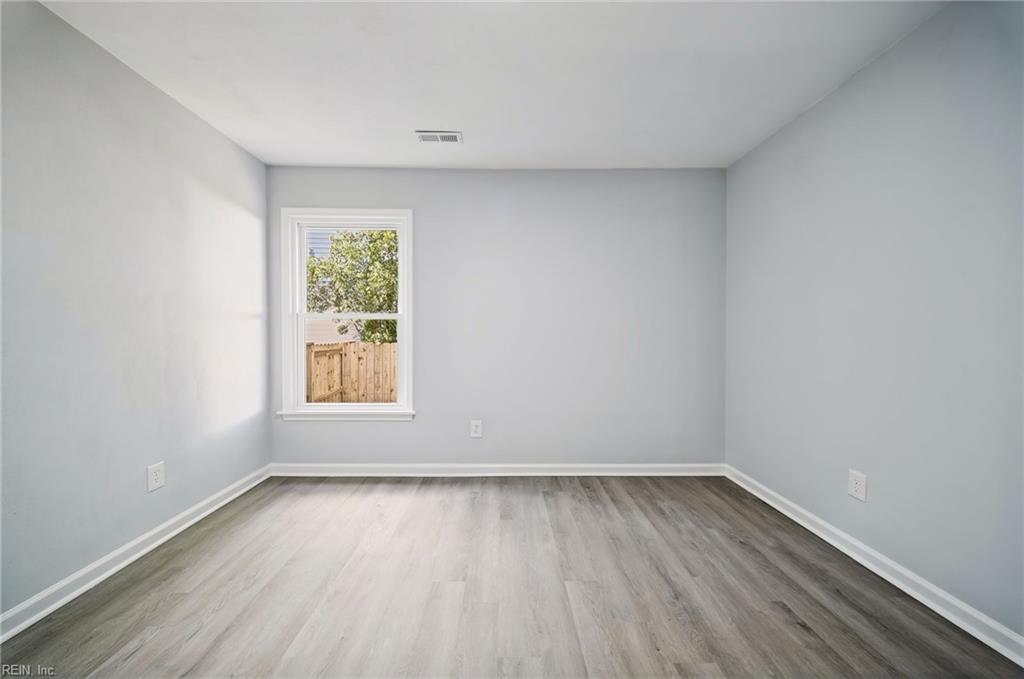 2460 Piney Bark Dr Property Photo 22