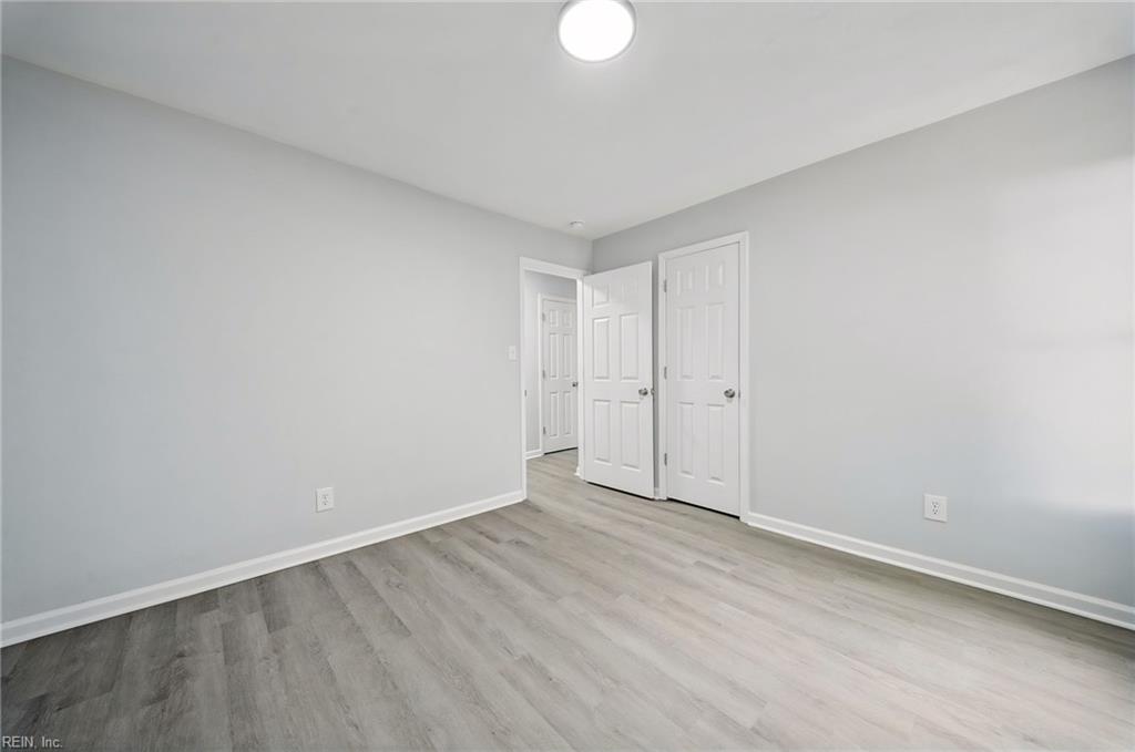 2460 Piney Bark Dr Property Photo 23