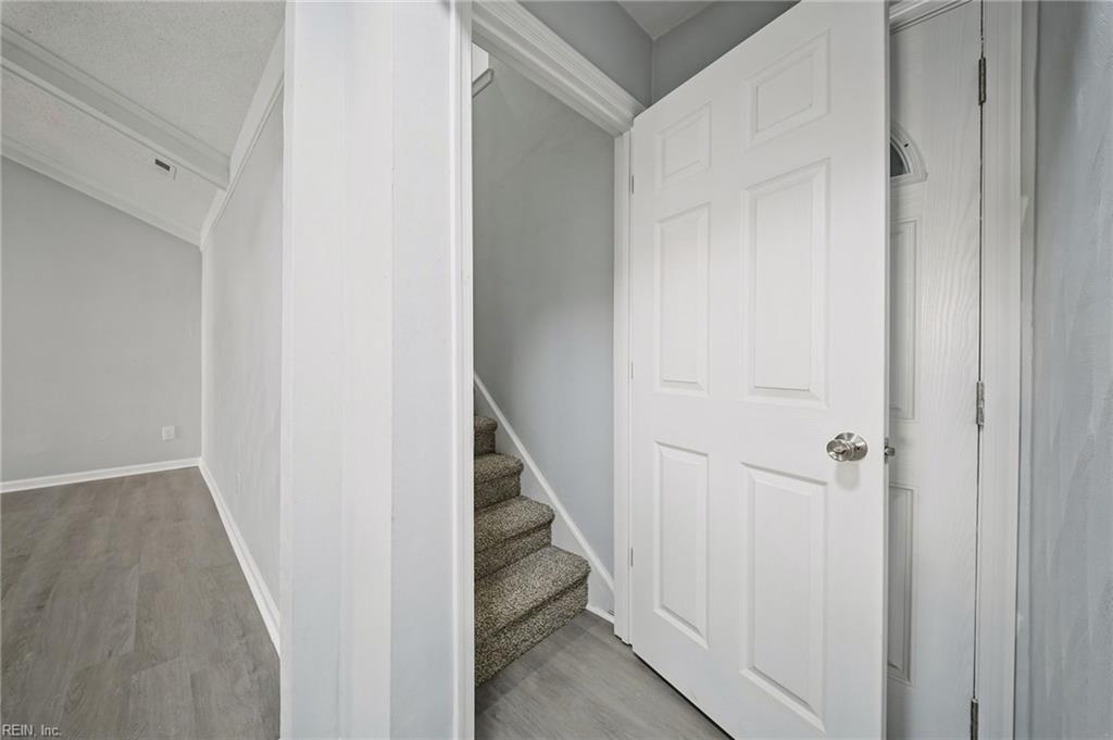 2460 Piney Bark Dr Property Photo 32