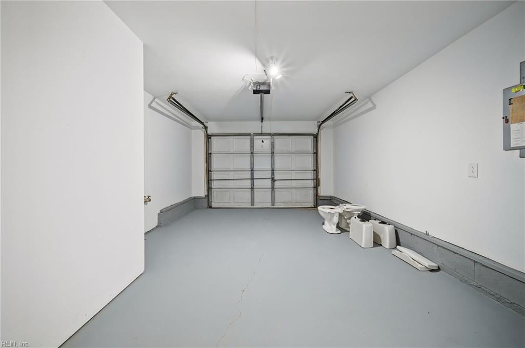 2028 Melstone Dr Property Photo 41