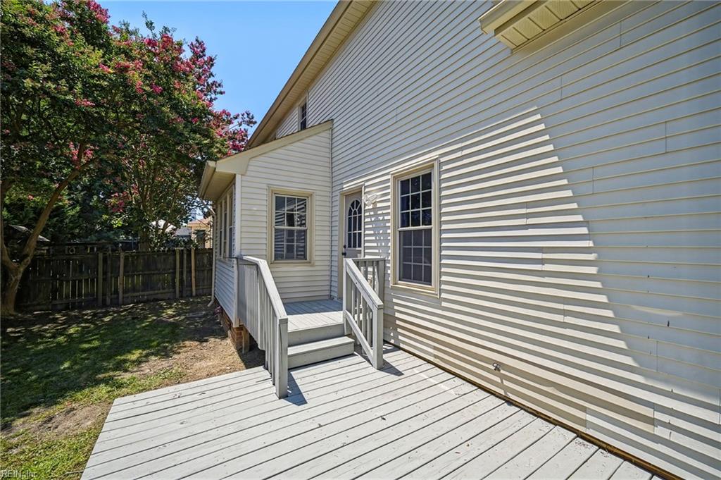 2028 Melstone Dr Property Photo 43