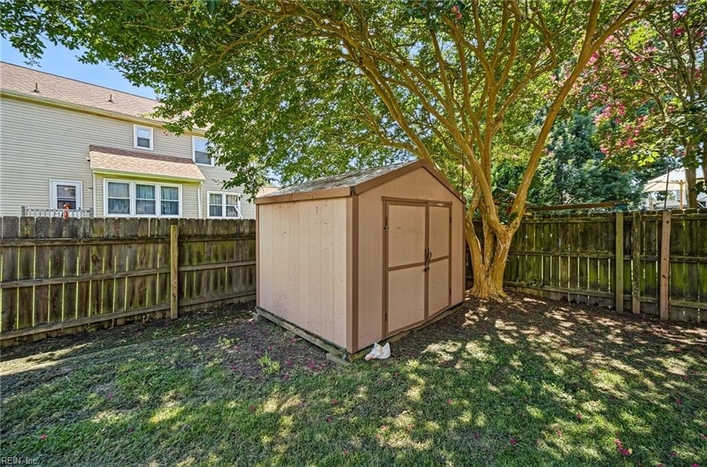 2028 Melstone Dr Property Photo 47